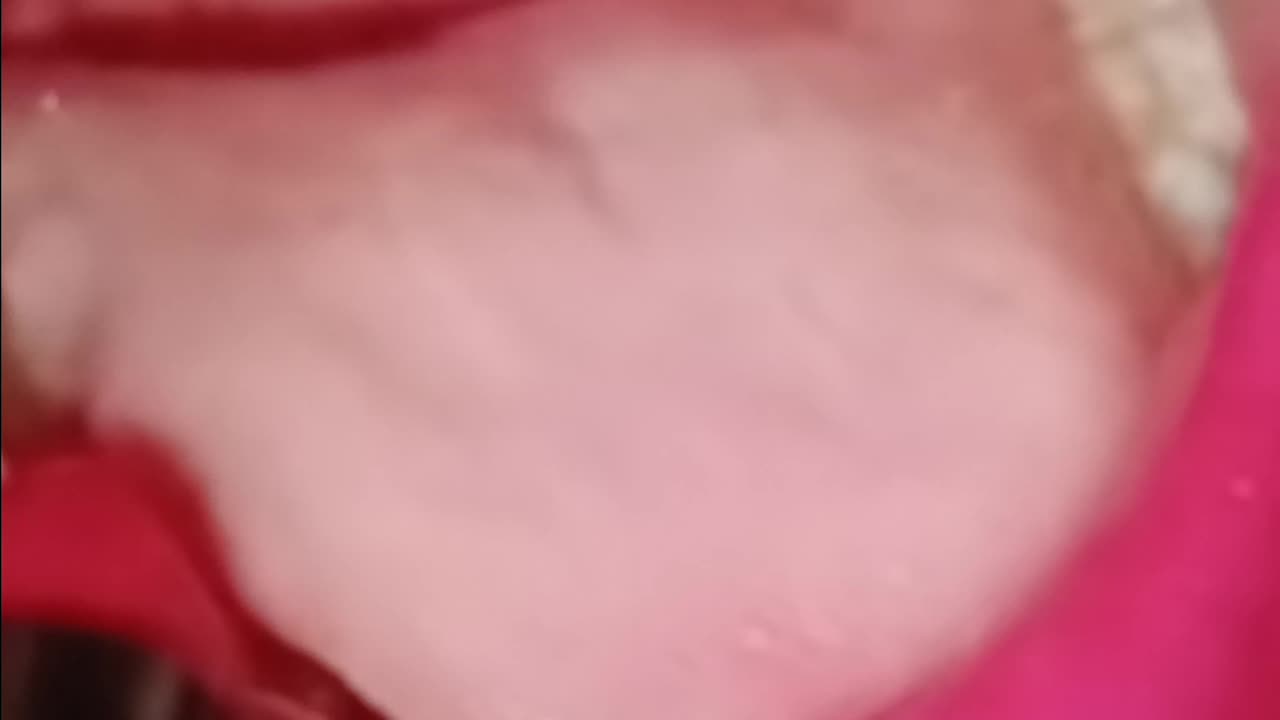 Asmr lips
