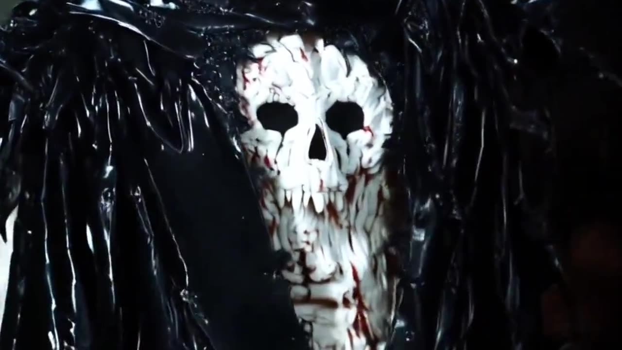 POV: Tonight, you've stumbled into the runway after a gothic night feast ☠