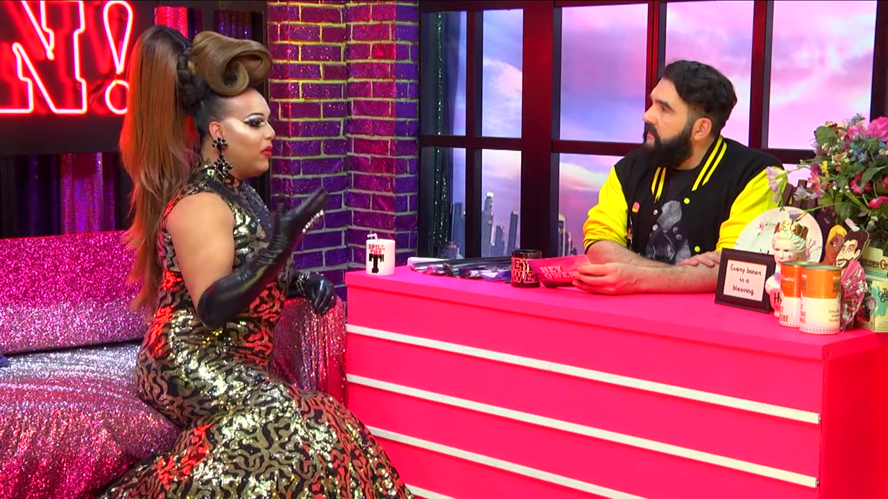 ALEXIS MATEO on Hey Qween! - Part 2 - AUS