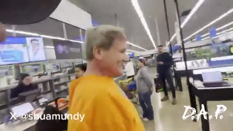 Walmart Predator Caught Trying to Meet a Minor — Gets Confronted on the Spot 🚨