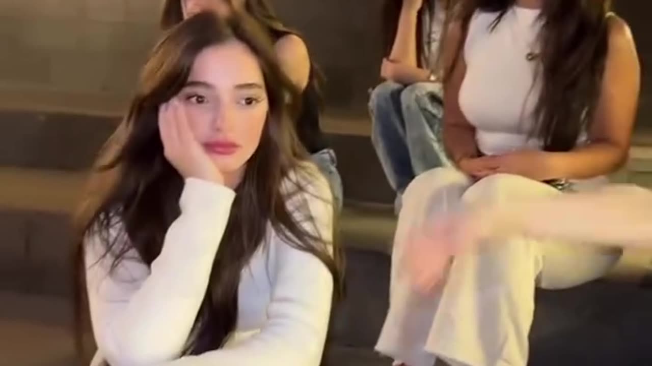 هي كم تحبيني