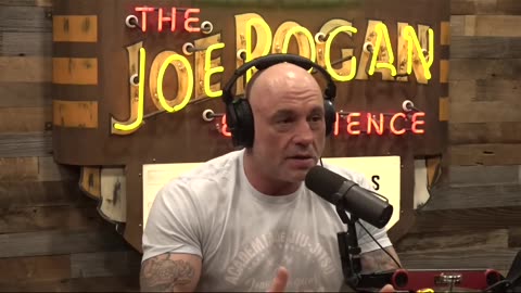 Surviving the Darkest Hours - Jeremy Renner on JRE