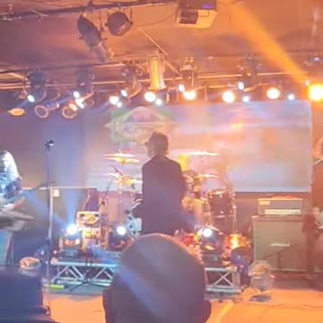 King of the hill ( live)