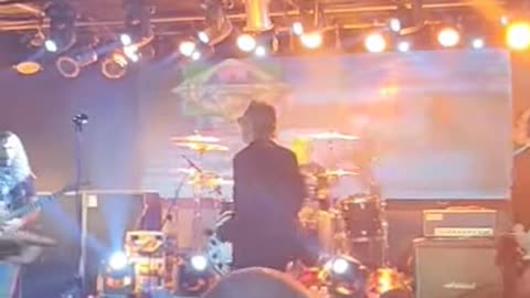 King of the hill ( live)