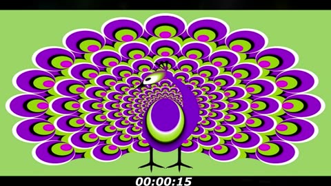 Optical illusion puzzle: Do you noticed the peacock is somewhat growing?