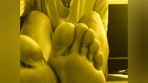 Ebony girl oily soles