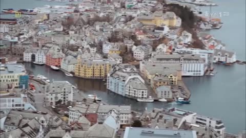 BLASKI I CIENIE LUKSUSOWYCH REJSÓW dokument pl