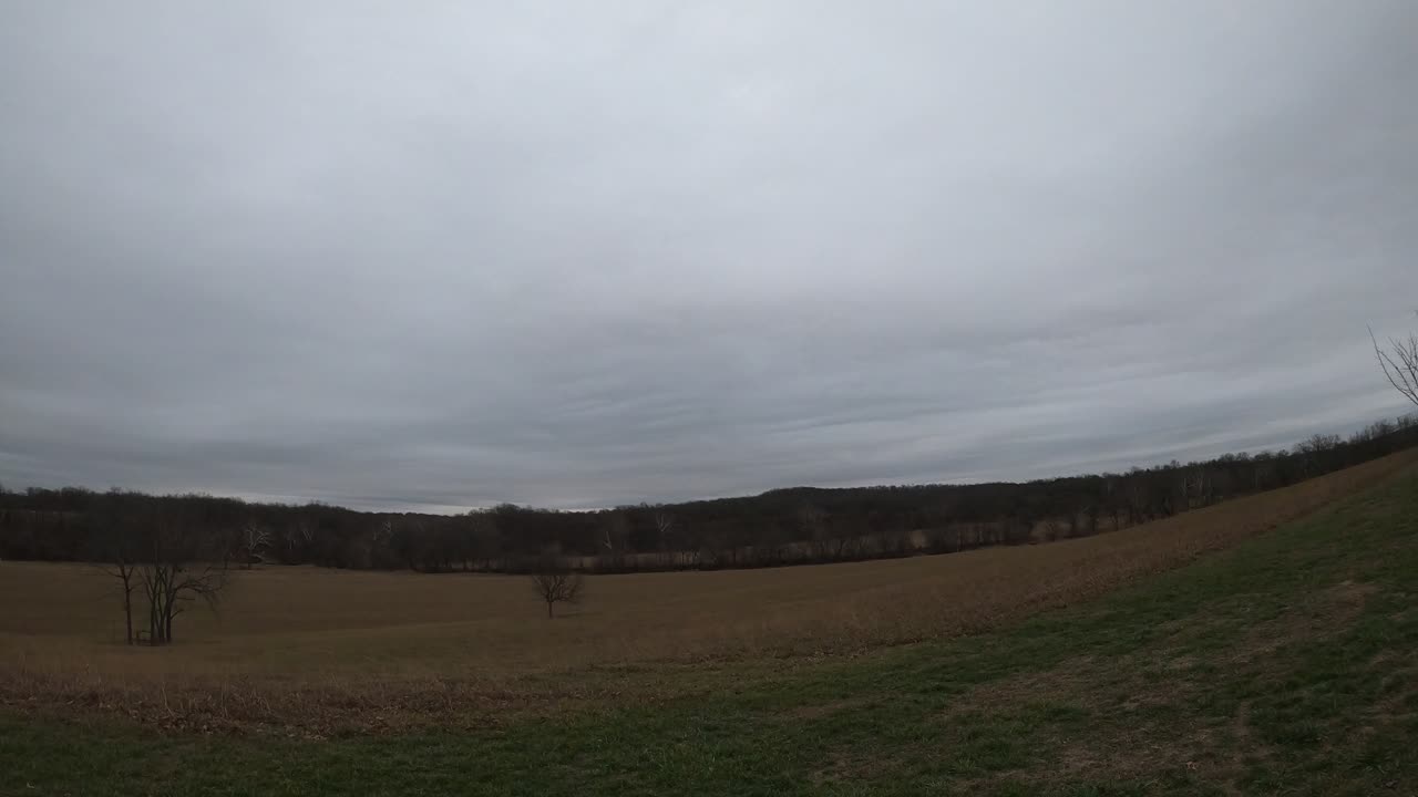 Sun ☁ Rise 12 22 25 44f/6c