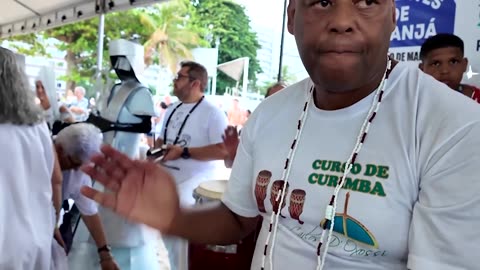 Rio devotees seek 2026 blessings from sea goddess Yemanja