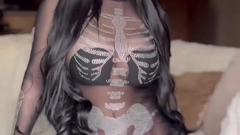 πΆοΈ Sexy Bones No Skull π―π₯