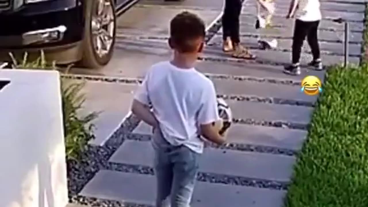 Gender reveal party gone wrong 😭