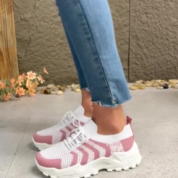 Women's fashionable mesh sneakers