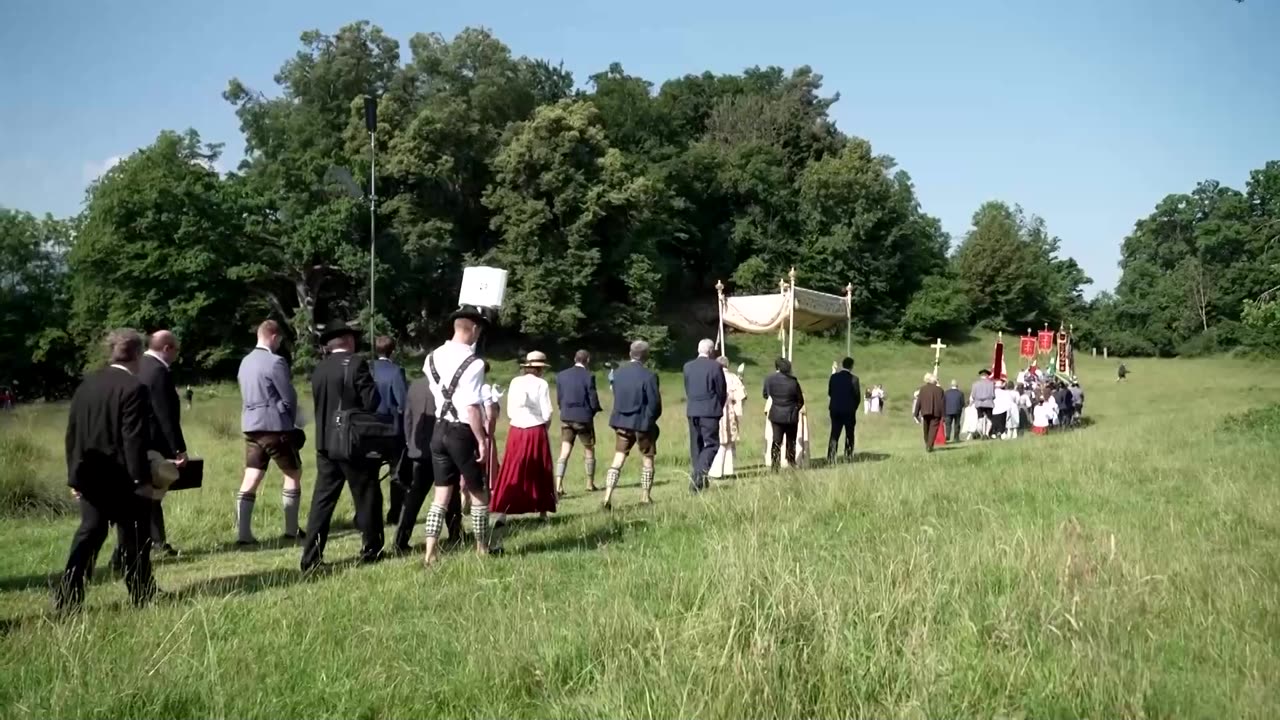 Catholics in Germany mark Corpus Christi with lake procession