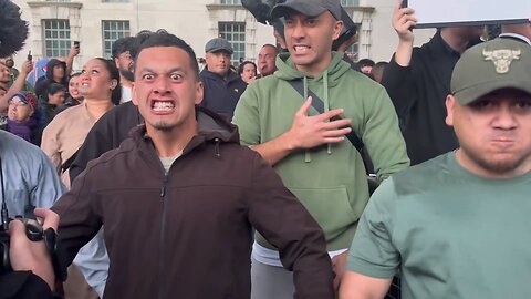 🚨 BREAKING: Maori men going viral performing Haka for Charlie Kirk.