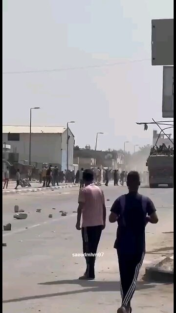 Deir al Balah, Gaza, today - Hamas took over the aid trucks!