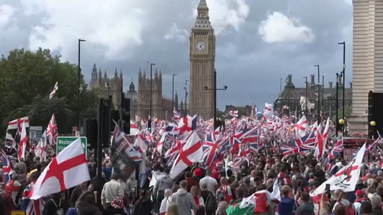 110,000 turn out for far-right rally in London