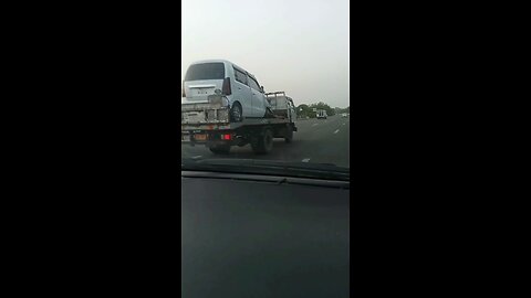 Raaston Ki Khamoshi: Dard Aur Umeed Ka Safar