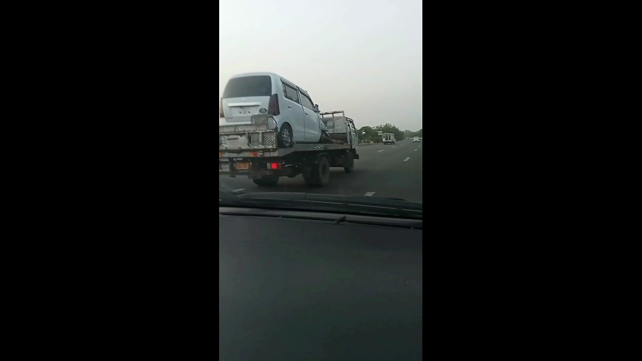 Raaston Ki Khamoshi: Dard Aur Umeed Ka Safar