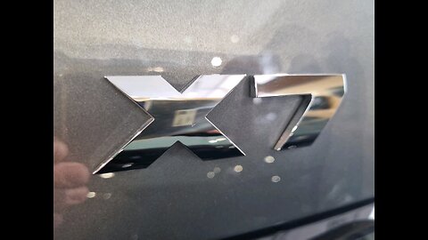 BMW X7 M60i