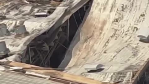 Video: Large explosion causes commercial warehouse to collapse in Upper Deerfield, New Jersey