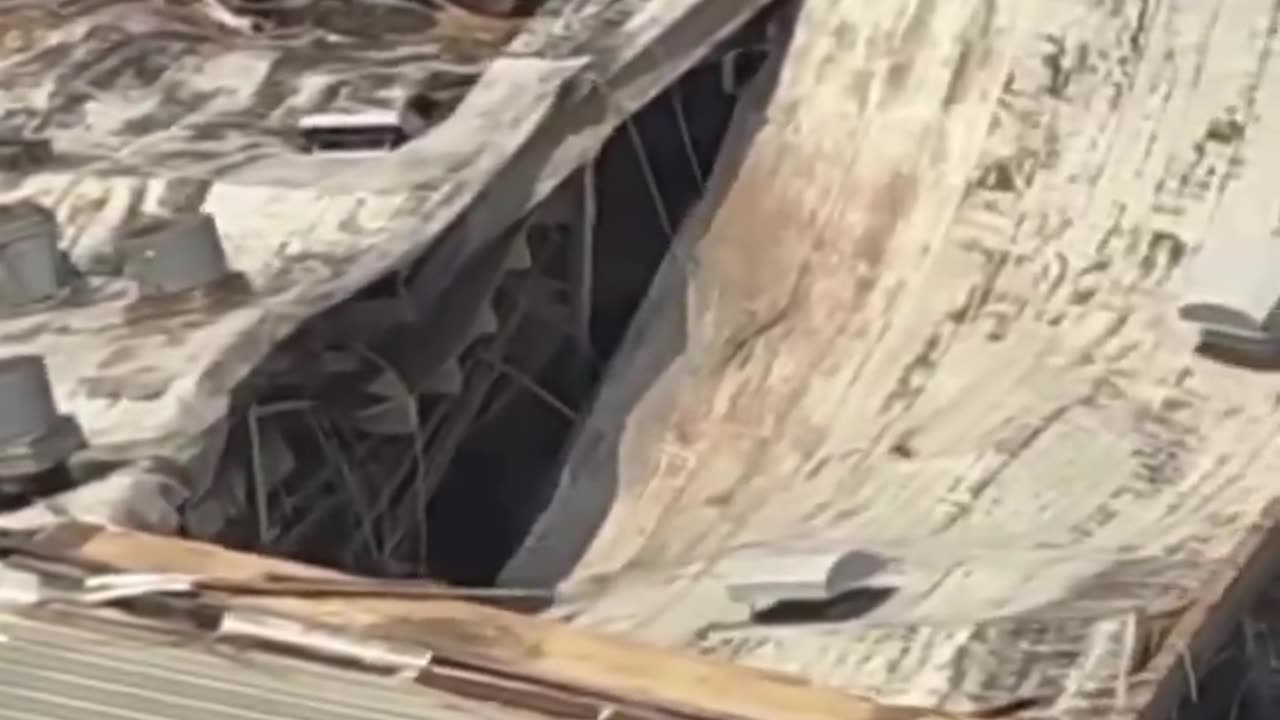 Video: Large explosion causes commercial warehouse to collapse in Upper Deerfield, New Jersey