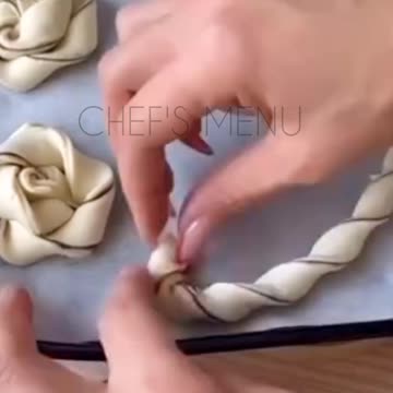 Oh, I can't tell you how delicious it is! 😍 Make this easy and delicious dessert