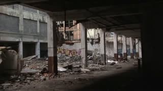 Watch Alex Jones Warn You About The New World Order Decades Ago in These Films