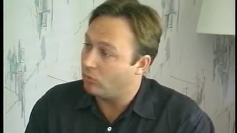 Watch Alex Jones Warn You About The New World Order Decades Ago in These Films