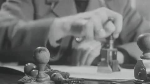 Watch Alex Jones Warn You About The New World Order Decades Ago in These Films