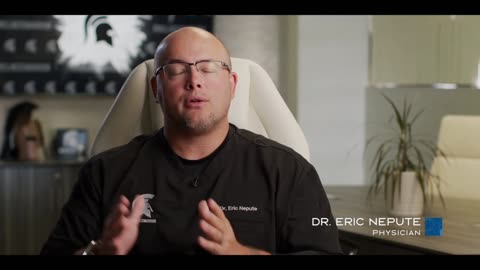 Watch Alex Jones Warn You About The New World Order Decades Ago in These Films