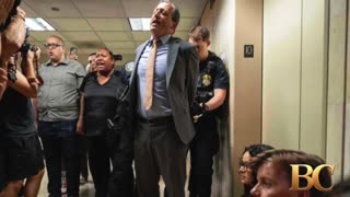 Several New York officials arrested in protest at Manhattan ICE office