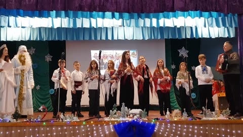 Colindă Clasa 5 la Festivalul «Întâlnirile de Iarnă» Vancicăuți 8 ianuarie 2026 16/29