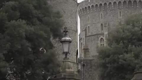 BREAKING: Intruder breaks into Windsor Castle