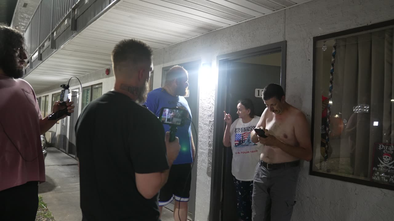 Inbred Pedo Caught In Front Of His Oblivious Family (Joplin, Missouri)
