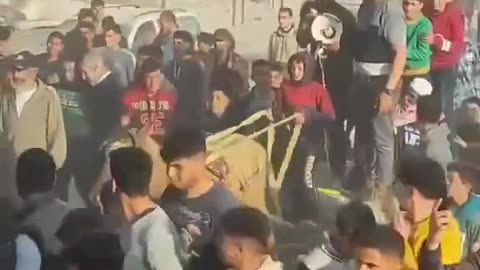 Thousands of Palestinians in Khan Yunis, Gaza demanding Hamas surrender