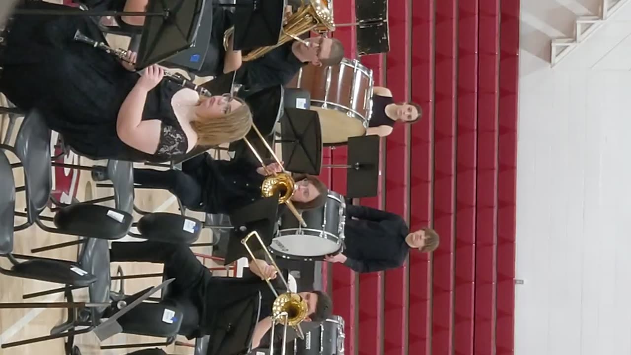 Themes from Symphony No. 40