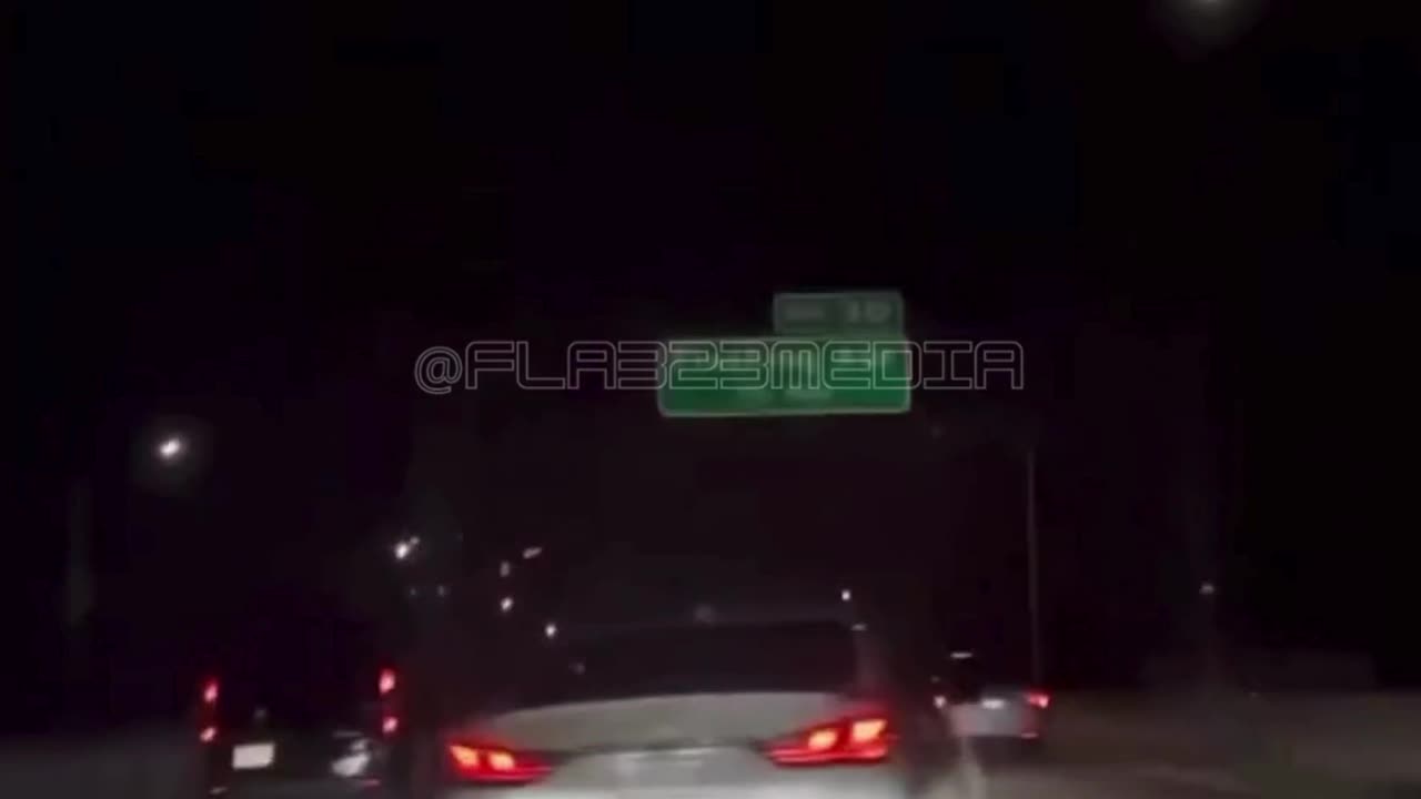 Dash Cam: Shows vehicle trying to slide in between 2 cars, but FAILS!!