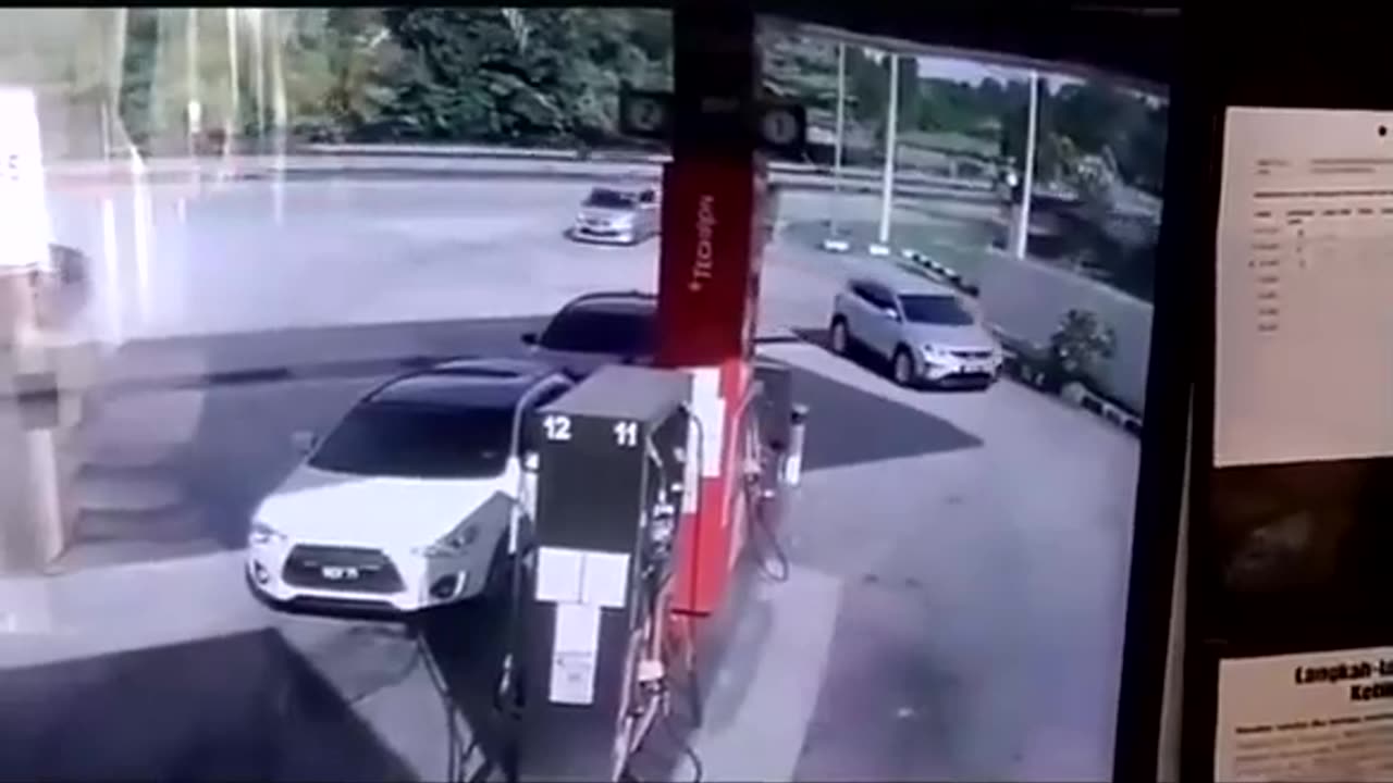 🚘🚴 Car Accident After Dodging a Motorcycle! | FeedMyCuriosity