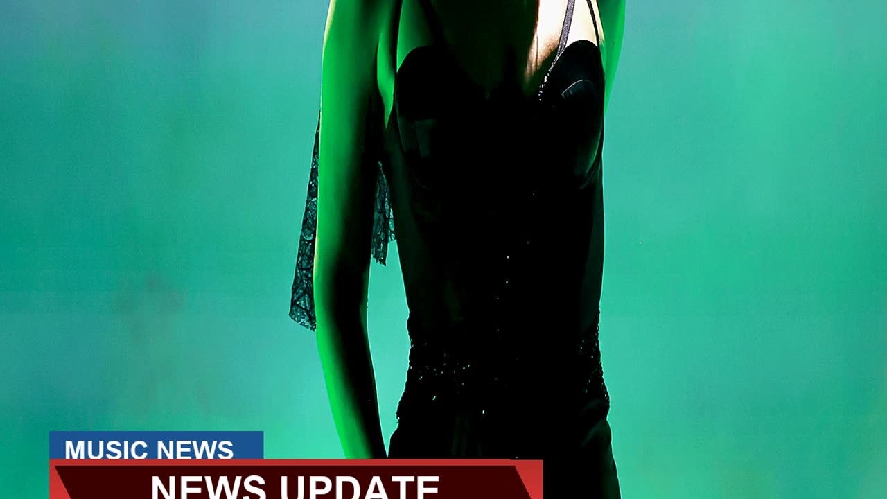 Lady Gagas Complete Mayhem Ball Tour Setlist E