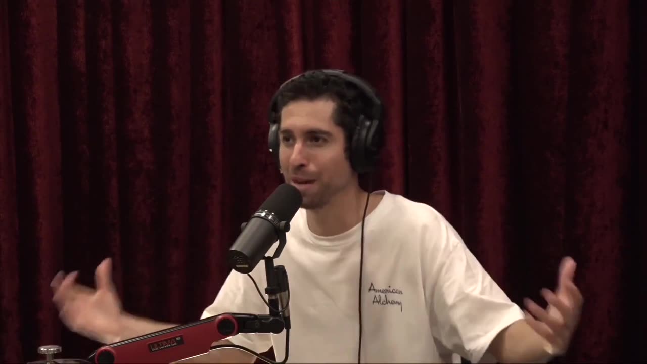 Stargate Secrets: Alien Moon Bases - Jesse Michels on JRE #stargate #moon #stargateprogram