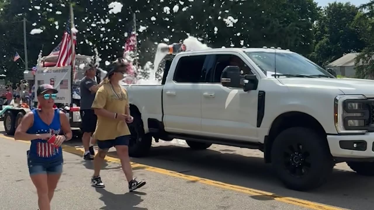Car Wash Float Bubbles Out Of Control
