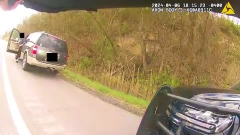 Parents Flee Police With Their 3 Kids