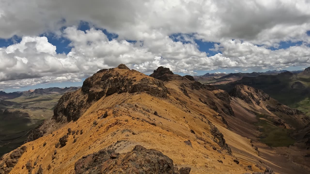 Running the peaks #Huancavelica