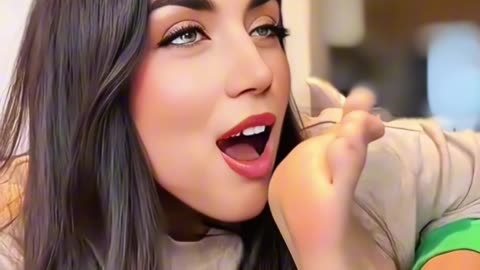 Ana de Armas Smelly Foot 🦶🏻💨👃🏻