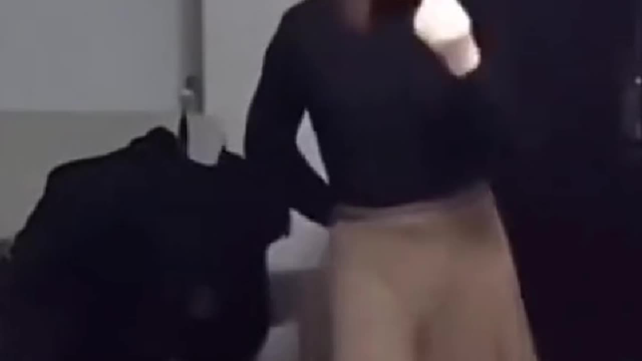 Reintroducing Red Uncle of Nanjing or Miss Hong and her Dark Web Dance!