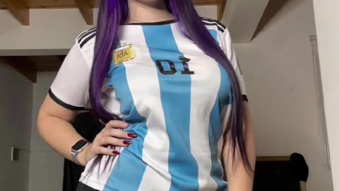 Julietta Allegretti_ Curvy Sensation Redefining Beauty Standards
