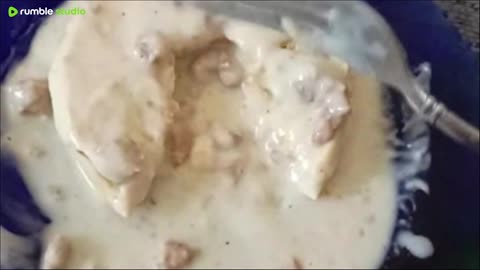 bagels and sausage gravy