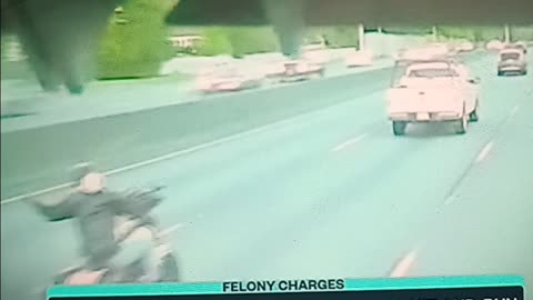 Outrageous road rage incident in Oregon