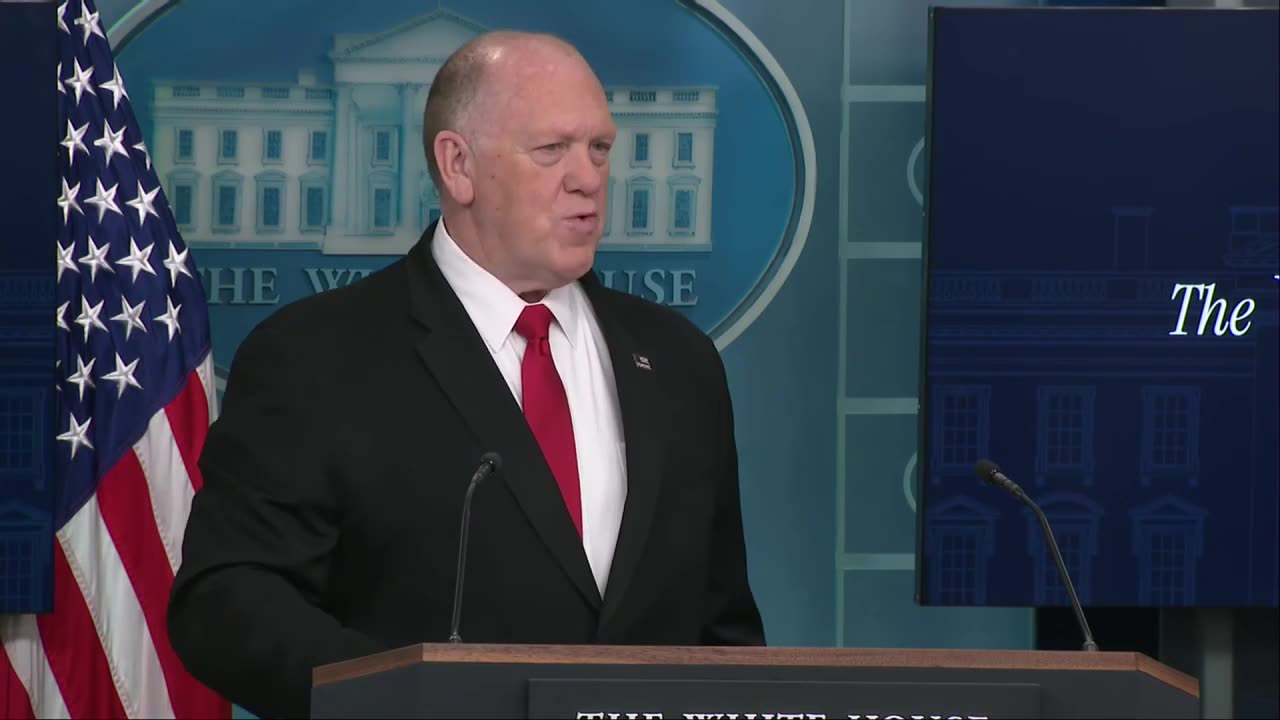 Tom Homan - Joe Biden is the first President in History who unsecured the border on purpose