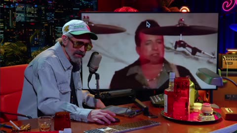 Cousin Redbar: Something's Wrong with Green Day's Drummer